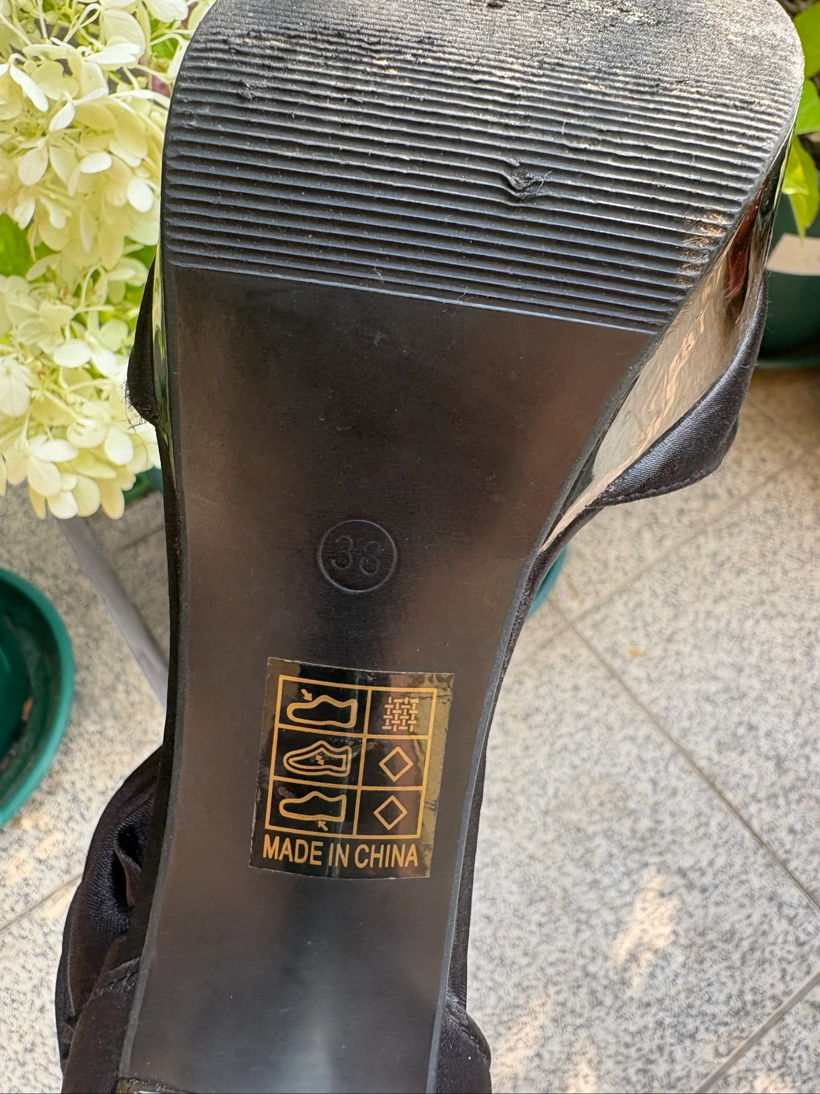 High-heeled sandal – photo 4